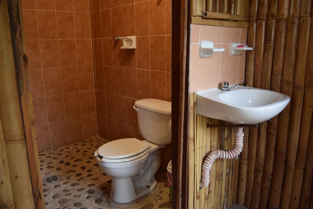 Centro Ecoturistico Cabanas Encantadas Villa Catemaco Eksteriør billede
